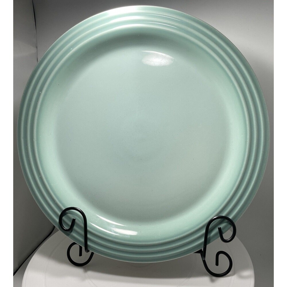 Le Creuset Sage Green 10.5 Inch Stoneware Dinner Plate - New with Tag